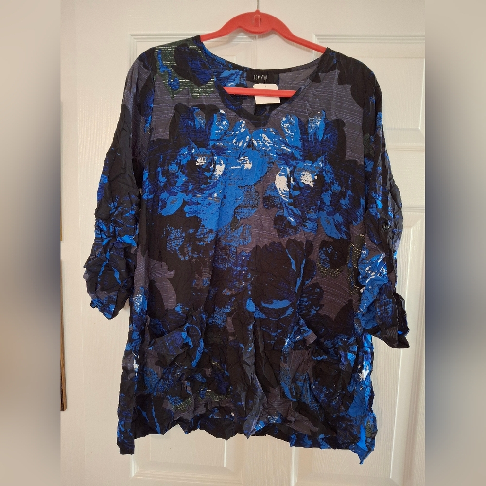 Comfy Tunic black and blue